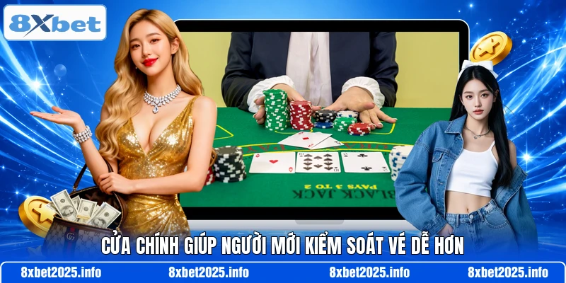 Cửa chính giúp người mới kiểm soát vé dễ hơn